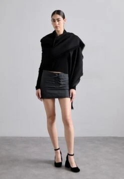 Zadig & Voltaire GLENN MONOGRAM - Foulard - Black -Zalando UK-Outlet b53e7d61a29447b78df35fda10d4665c