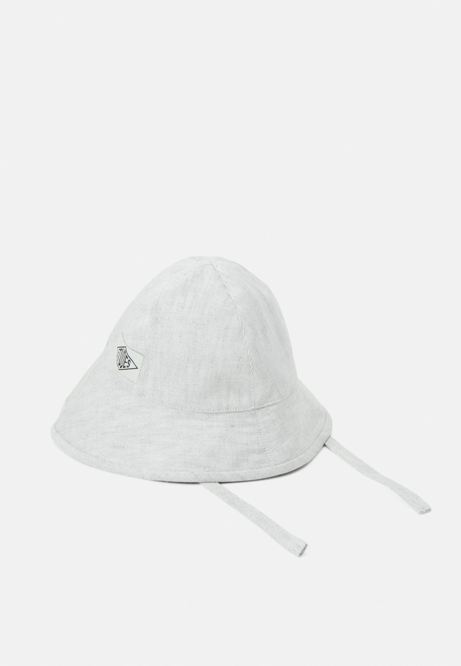 ETUDES Hogger Unisex - Hat - White 1 ETUDES Hogger Unisex - Hat - White