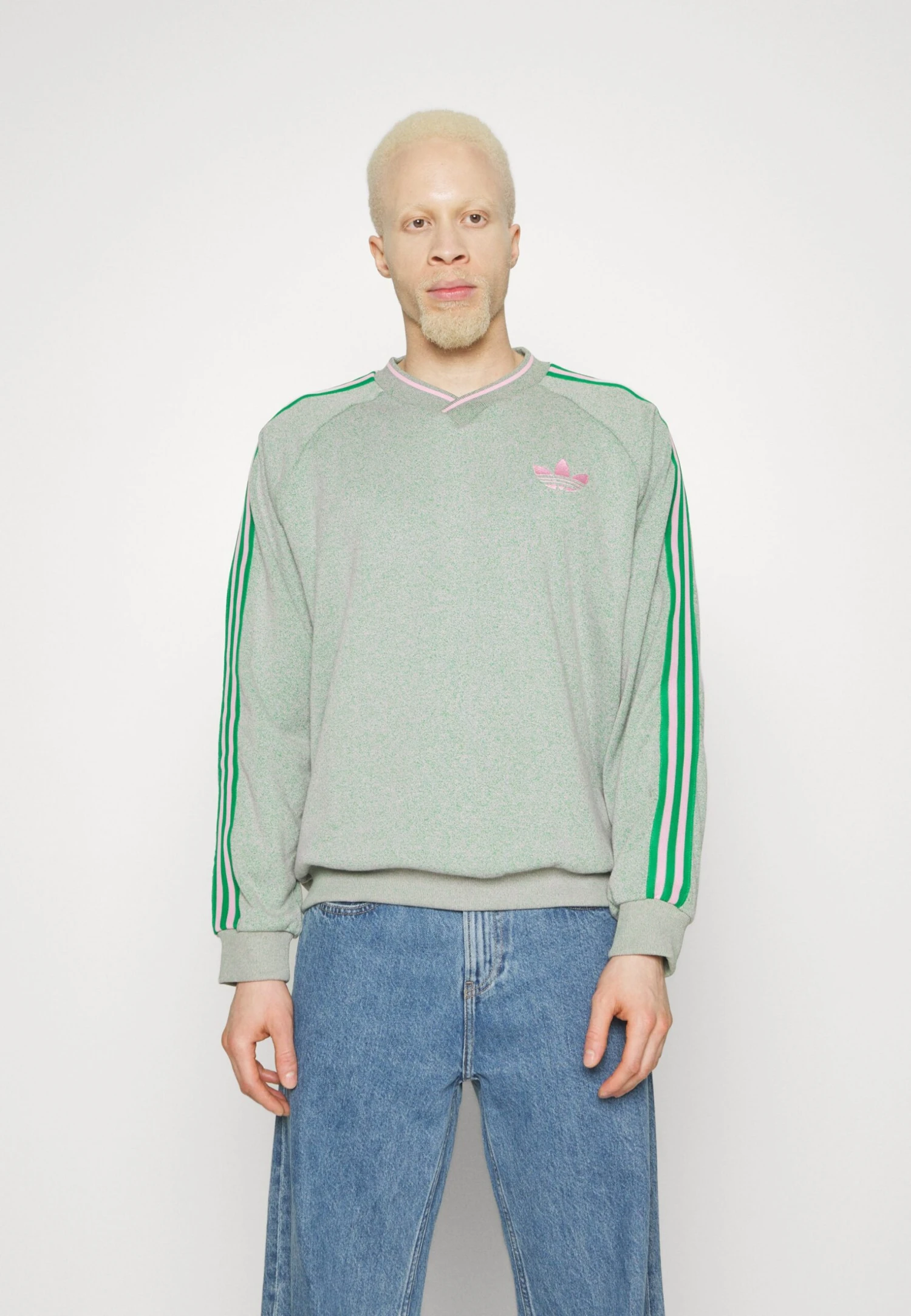 Adidas Originals Sweatshirt - Green 3 Adidas Originals Sweatshirt - Green - Image 3