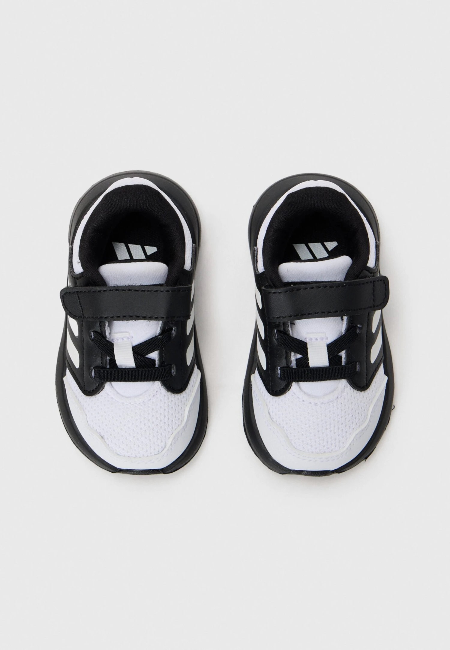 ADIDAS PERFORMANCE TENSAUR UNISEX - Road Running Shoes - Core Black/white 4 ADIDAS PERFORMANCE TENSAUR UNISEX - Road Running Shoes - Core Black/white - Image 4