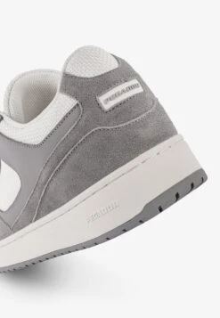 Pegador CITIGO LOW UNISEX - Trainers - Grey/off-white -Zalando UK-Outlet b973c30054c642d9a5c6843e967a1ae3