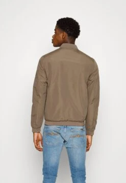Jack & Jones Erush Noos - Bomber Jacket - Light Brown -Zalando UK-Outlet bb38a06daec34477b59237ea60710f23