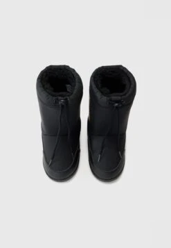 MOSCHINO Winter Boots - Black/gold-coloured -Zalando UK-Outlet bcc5742a0e2443a09d3f0ddb23eb338a