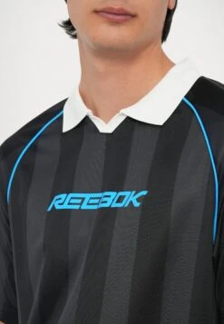 Reebok Classic STREET FOOTBALL - Print T-shirt - Black -Zalando UK-Outlet bf30b0050d4c42189e21e96e8bff5a69