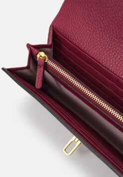 Coccinelle Beat Soft - Wallet - Garnet Red -Zalando UK-Outlet c0f7129ee0ea4ce9a583a10308b59a41