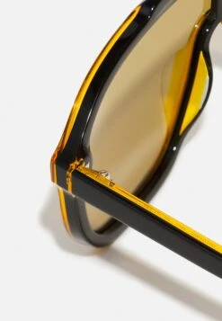 Gucci Sunglasses - Black/Yellow -Zalando UK-Outlet c87f81da5ec64b1c93408a8ca8dd027f
