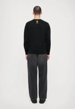 Billionaire Boys Club TRI TONE ARCH LOGO CREW NECK - Sweatshirt - Black 9 Billionaire Boys Club TRI TONE ARCH LOGO CREW NECK - Sweatshirt - Black -Zalando UK-Outlet c89e776fee41477b9059b5c28e74653e