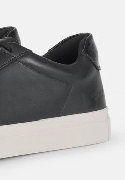 Vagabond CODY - Trainers - Black -Zalando UK-Outlet cb54a26e77c84ed8a9a3e39f17310f2c