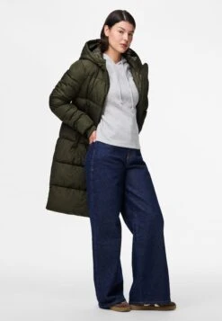 Pieces PCBEE NEW LONG PUFFER JACKET - Winter Coat - Forest Night -Zalando UK-Outlet cbed54f79492428899b6852c9149d0bd