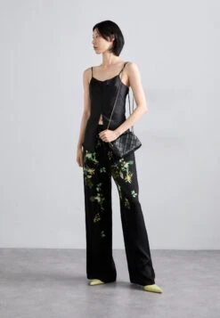 Tory Burch FLEMING SMALL CROSSBODY BAG - Cross Body Bag - Black -Zalando UK-Outlet cf6e6c8c265b41749095255c915ab163