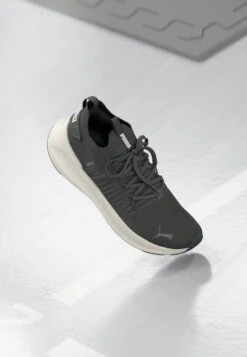 Puma SOFTRIDE SYMMETRY FUZION - Road Running Shoes - Black/dusky Gray/vapor Gray