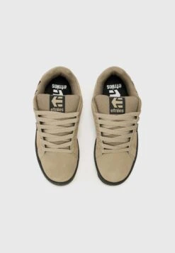 Etnies FADER UNISEX - Skate Shoes - Tan/black -Zalando UK-Outlet d184340492fd431999b47bcc849d38fd