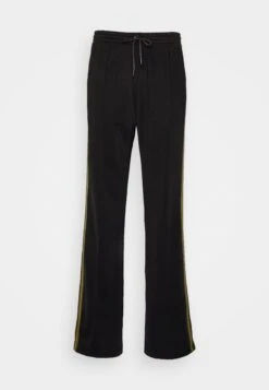 Wood Wood Rodney Track Pants - Tracksuit Bottoms - Black 10 Wood Wood Rodney Track Pants - Tracksuit Bottoms - Black -Zalando UK-Outlet d2ce9cc9947745ac8b8dbe88536c4f57