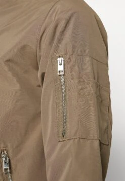 Jack & Jones Erush Noos - Bomber Jacket - Light Brown -Zalando UK-Outlet d81739d17d244acd8528af97d6418305