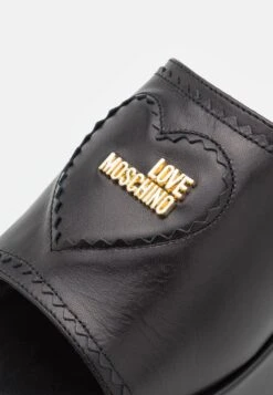 LOVE MOSCHINO Heeled Mules - Nero -Zalando UK-Outlet dcd457cbe8dd49ca8081e384693c6515