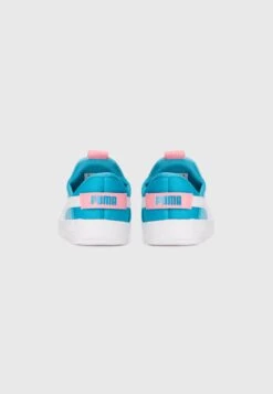 Puma COURTFLEX V3 SLIPTECH UNISEX - Road Running Shoes - Aqua/white/pinkscape -Zalando UK-Outlet df4d845c52cb4c0188bd81a091dea879