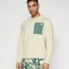 The North Face KECHA CREW - Long Sleeved Top - Gravel/duck Green