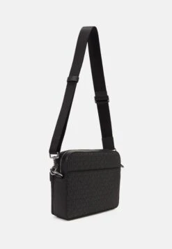 Michael Kors DUAL XBODY UNISEX - Cross Body Bag - Black -Zalando UK-Outlet e19bdfaca1fa4fb5aae630e65f9e100e