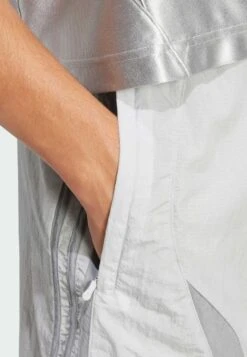 Adidas Originals ADICOLOR 2000S - Shorts - Grey Two Grey Three -Zalando UK-Outlet e45b3d9b7485496394d03dda0893189e