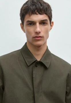 Massimo Dutti MALTINTO FINISH - Summer Jacket - Light Green -Zalando UK-Outlet e4caed53f9574b7b82478dc4564afc54