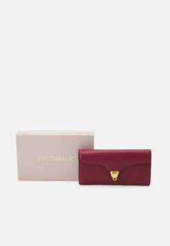 Coccinelle Beat Soft - Wallet - Garnet Red -Zalando UK-Outlet e5de1529d6a14833a820df87fd934989