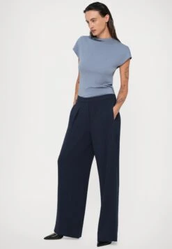 Emporio Armani Trousers - China Blue -Zalando UK-Outlet e687b2f170714fe1babb91765226df26