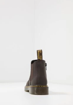 Dr. Martens 2976 J Chelsea - Classic Ankle Boots - Brown -Zalando UK-Outlet e92bef3778b640609a1b9f50f25c77ae