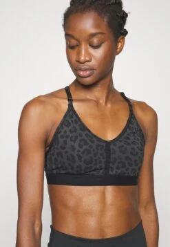 Nike Performance Indy V Neck Bra - Light Support Sports Bra - Smoke Grey/Black 9 Nike Performance Indy V Neck Bra - Light Support Sports Bra - Smoke Grey/Black -Zalando UK-Outlet e95b03add996422b8579a6579d68a041