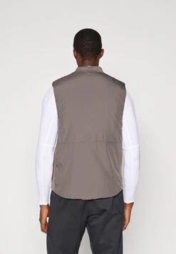 Nike Performance UNLIMITED - Waistcoat - Cave Stone 10 Nike Performance UNLIMITED - Waistcoat - Cave Stone -Zalando UK-Outlet eaf00126e97c4a888651eea0a2ab1888