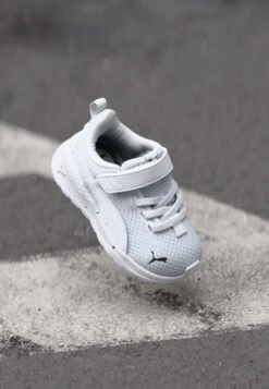 Puma ANZARUN LITE UNISEX - Road Running Shoes - Peach Smoothie White -Zalando UK-Outlet eb97cddf3ff8400385b237a9a89d937a