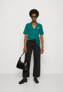 Marc O'Polo DENIM Short Sleeve Wrap Detail Cropped - Print T-Shirt - Green -Zalando UK-Outlet eebbf2b7cd8847aebf5a5623a6bf6c45