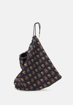 Guess 3Pc Mommy & Laundry Set - Baby Changing Bag - Dark Blue -Zalando UK-Outlet f0f83937fdba4760b46bb670e7dd8847