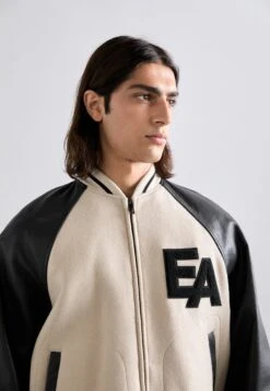 Emporio Armani BLOUSON JACKET - Bomber Jacket - Black/beige -Zalando UK-Outlet f292cb5a4b7d49f8b4f69aa923532fb6