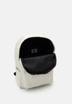 Wood Wood Unisex - Rucksack - Offwhite -Zalando UK-Outlet f29386cde1304ba5b3007153c1a0cf2a