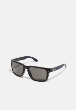 Oakley Holbrook Unisex - Sunglasses - Polished Black /Prizm Grey