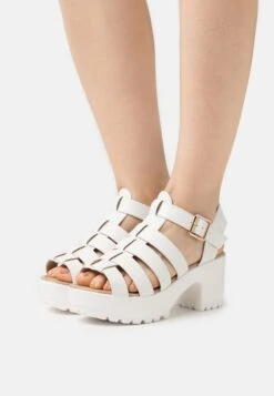 KOI FOOTWEAR Sii Strappy Sandals - Platform Sandals - White