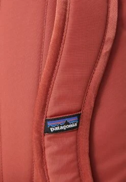 Patagonia REFUGITO DAY PACK UNISEX - Backpack - Sea Run/potters Red -Zalando UK-Outlet f35f51318590434a8617dc0dd51e6665
