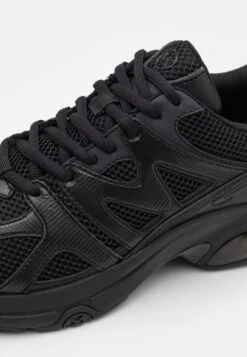 Michael Kors Kit Trainer Extreme - Trainers - Black -Zalando UK-Outlet f3c7bb6d600a44eabd72b339610d8039