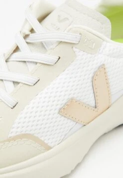 Veja Small Canary Light - Trainers - White Platine -Zalando UK-Outlet f4e3a800734a4e7a9569d8d01fc55184