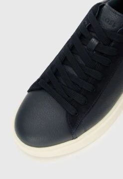 Boss BULTON - Trainers - Open Blue -Zalando UK-Outlet f6a08f63a74649b295e646b3581a4610