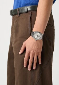 D1 Milano AUTOMATICO 41.5MM - Watch - Silver-coloured