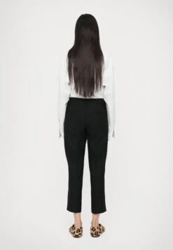 CLOSED SERANDON - Trousers - Black 9 CLOSED SERANDON - Trousers - Black -Zalando UK-Outlet f9a05af99af1425f87a9a68412ee7da6