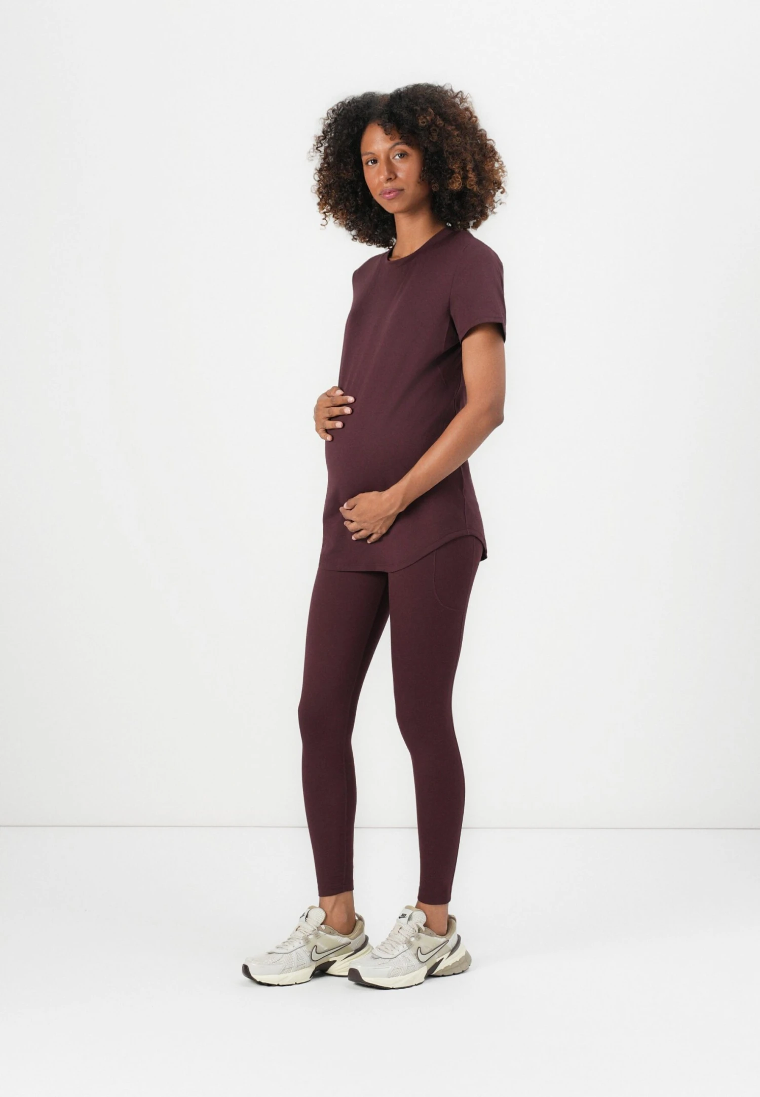 Nike Performance ONE - Sports T-shirt - Burgundy Crush 2 Nike Performance ONE - Sports T-shirt - Burgundy Crush - Image 2