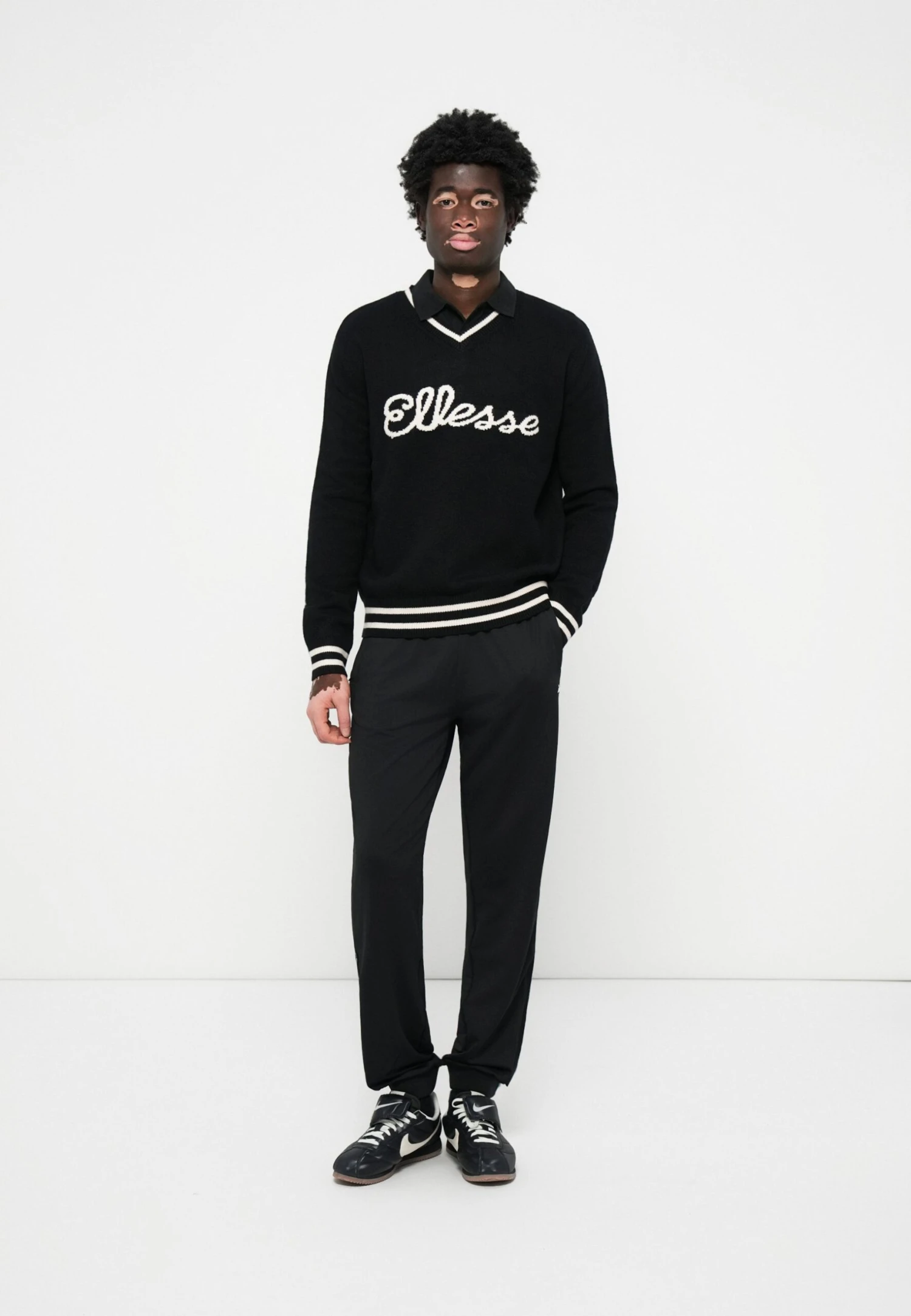 Ellesse GIOCIOS SWEATER - Jumper - Black 2 Ellesse GIOCIOS SWEATER - Jumper - Black - Image 2
