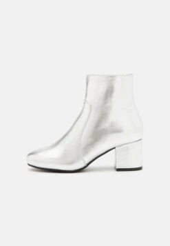 Ankle Boots - Silver