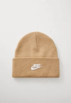 Nike Sportswear PEAK BEANIE UNISEX - Beanie - Black/safety Orange -Zalando UK-Outlet ff28e91ca32747959aefb002e4fe163b